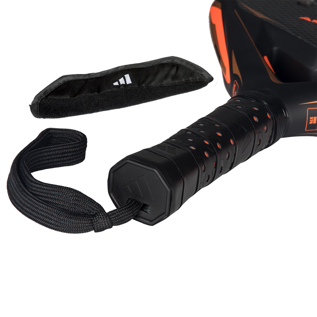 ADIDAS ARROW HIT CTRL 2026