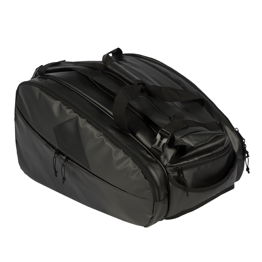 MULTIGAME BLACK RACQUET BAG 2026