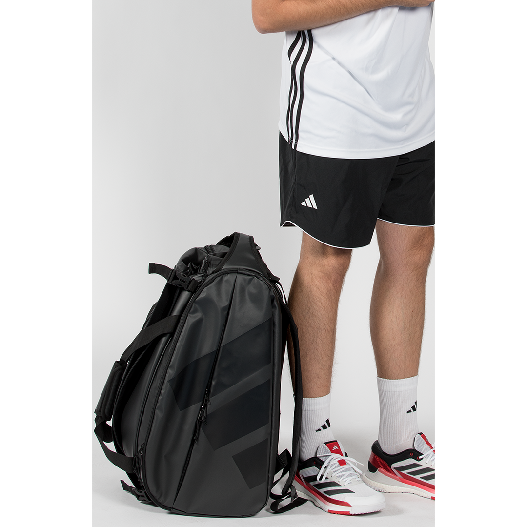 MULTIGAME BLACK RACQUET BAG 2026